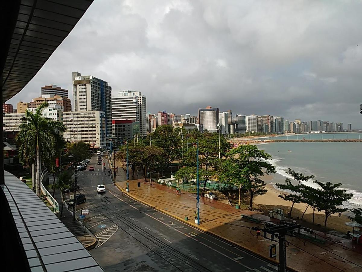 Apt. Em Na Av. Beira Mar Em Hotel 4*