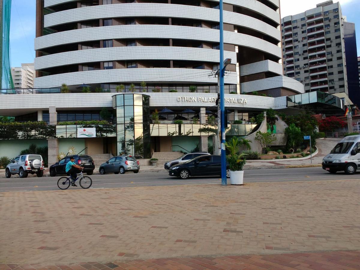 Hotel Apt. Em Na Av. Beira Mar Em Fortaleza (Ceara)